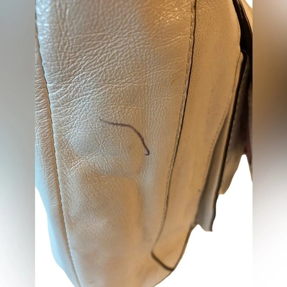 COACH Vintage Leather Shoulder Bag Pearl White Cream - Picture 15 of 16